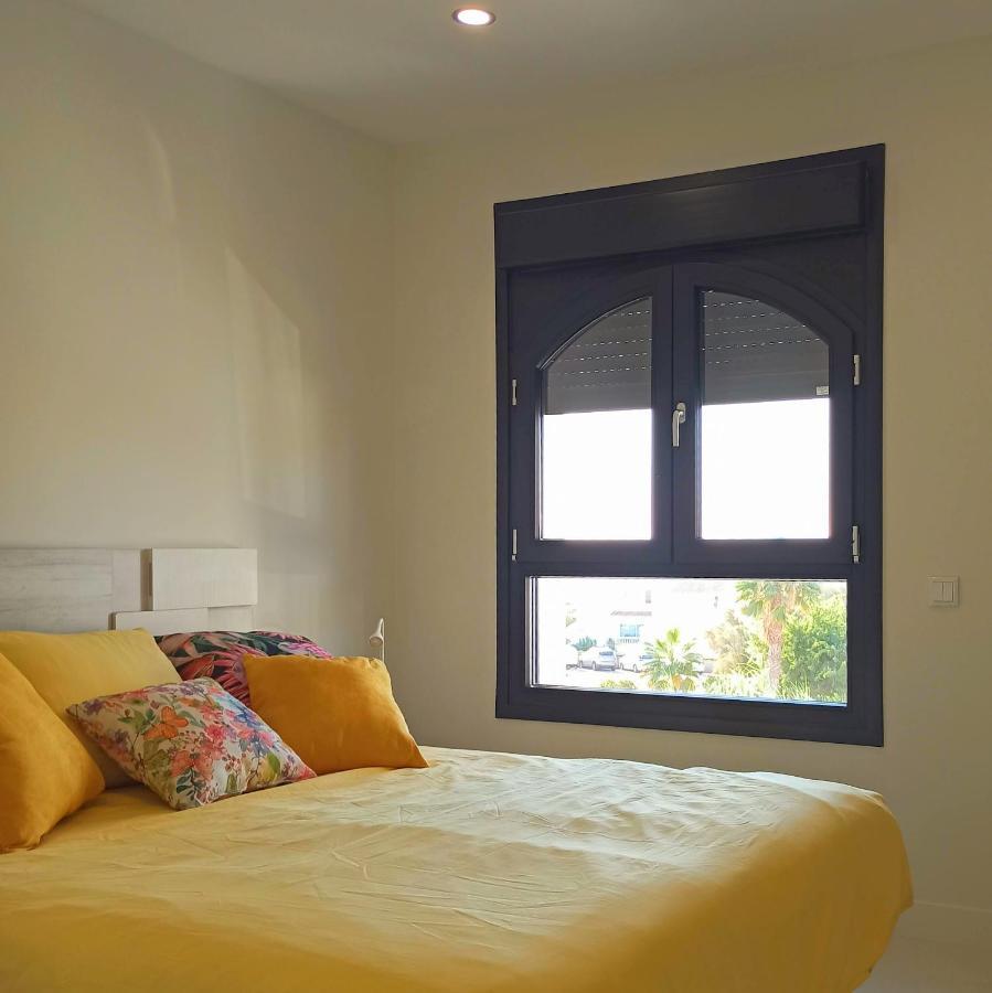La Paloma Beach Apartment With Pool By Casa Del Sol Hr 马尼尔瓦 外观 照片