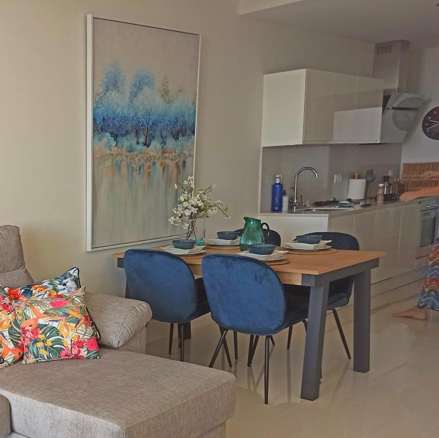 La Paloma Beach Apartment With Pool By Casa Del Sol Hr 马尼尔瓦 外观 照片