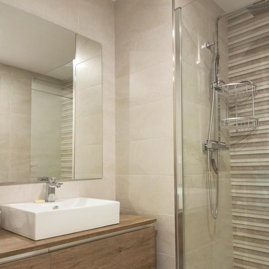 La Paloma Beach Apartment With Pool By Casa Del Sol Hr 马尼尔瓦 外观 照片